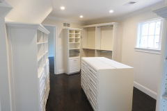 Walk-in-Closet-Nash-beaver-rd-mbr-3